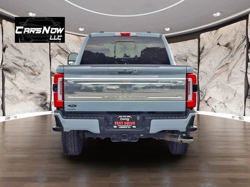 Used 2024 Ford F250 Platinum AWD/4WD image 5