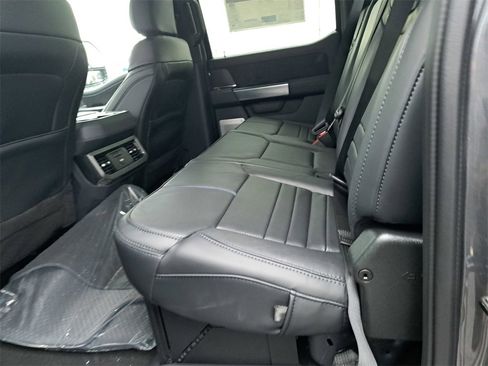 New 2026 Ford F250 Platinum w/ Tremor Off-Road Package image 13