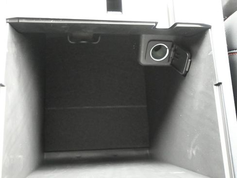 New 2026 Ford Explorer ST-Line image 16