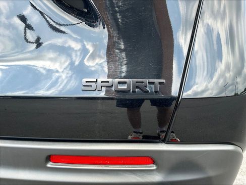 Used 2024 Honda HR-V Sport image 23
