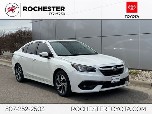 Used 2021 Subaru Legacy Premium image 1