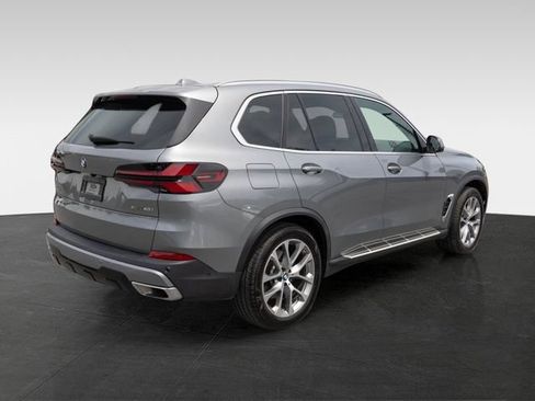 Used 2025 BMW X5 xDrive40i AWD/4WD image 9