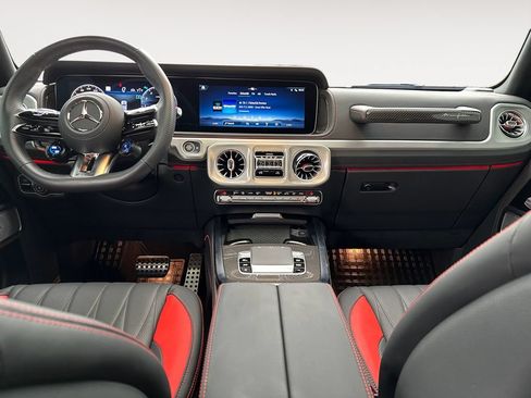 Used 2025 Mercedes-Benz G 63 AMG 4MATIC image 11