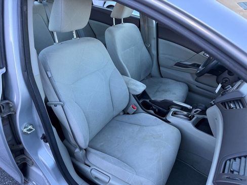 Used 2012 Honda Civic LX image 10
