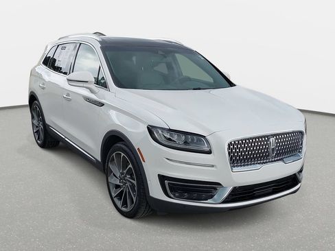 Used 2020 Lincoln Nautilus Reserve w/ Equipment Group 202A AWD/4WD image 3