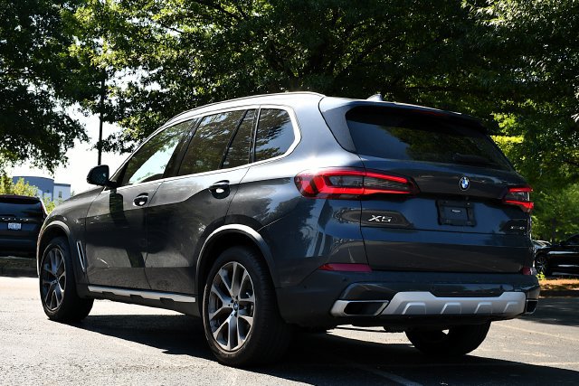 Used 2021 BMW X5 xDrive40i w/ Convenience Package AWD/4WD image 5