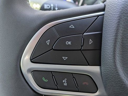 New 2026 Chrysler Voyager LX image 21