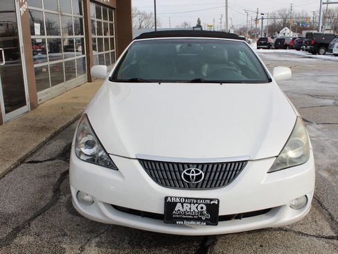 Used 2006 Toyota Solara SLE image 3
