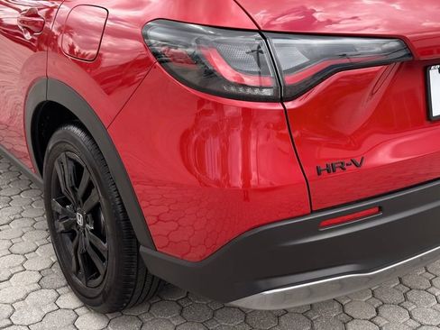 Used 2026 Honda HR-V Sport image 16