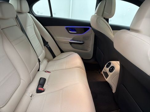 Used 2022 Mercedes-Benz C 300 C 300 image 27