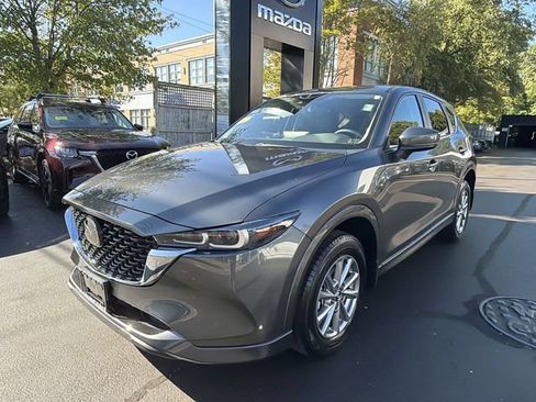 Certified 2025 MAZDA CX-5 AWD 2.5 S w/ Select Package image 4