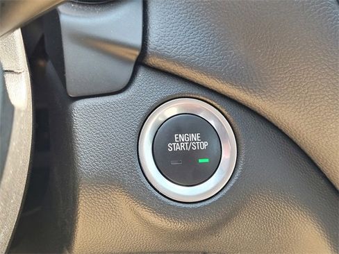 Certified 2024 Chevrolet Equinox LT image 18