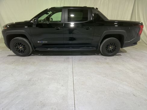 Certified 2024 Chevrolet Silverado EV W/T image 7