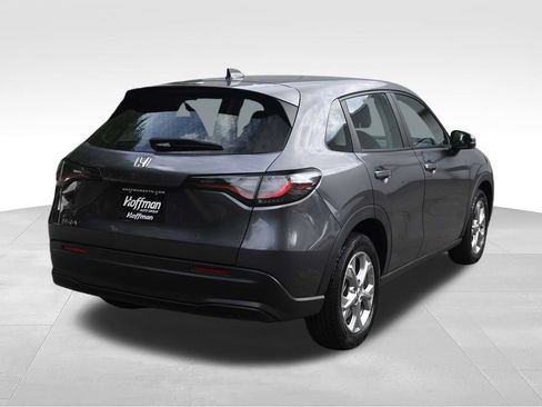 Used 2023 Honda HR-V LX image 5