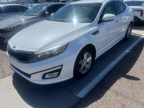 Used 2015 Kia Optima LX w/ LX Convenience Plus Package FWD image 1