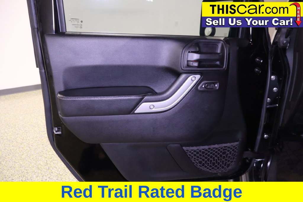 Used 2016 Jeep Wrangler Unlimited Rubicon AWD/4WD image 34