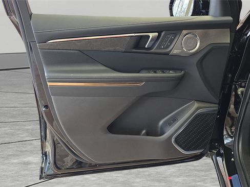 New 2026 Buick Enclave Avenir w/ Super Cruise Package image 27