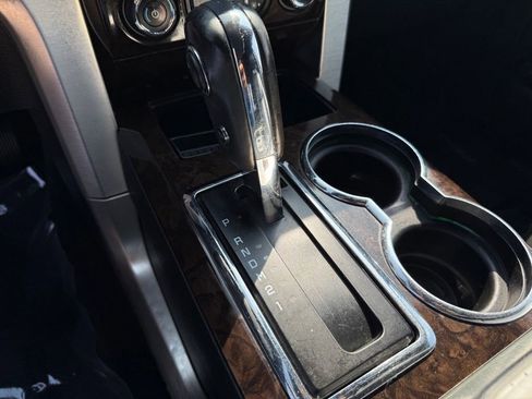 Used 2013 Ford F150 Platinum AWD/4WD image 23
