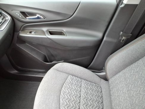 Used 2024 Chevrolet Equinox LT FWD image 35