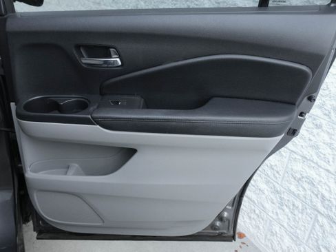 Used 2017 Honda Pilot EX-L image 27