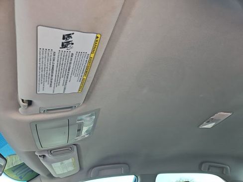 Used 2014 Toyota Camry SE FWD image 29