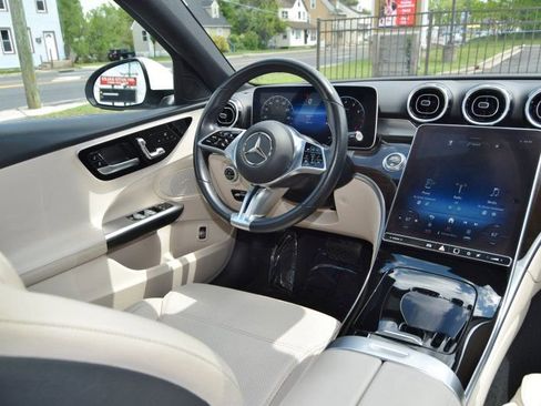 Used 2022 Mercedes-Benz C 300 4MATIC Sedan image 34