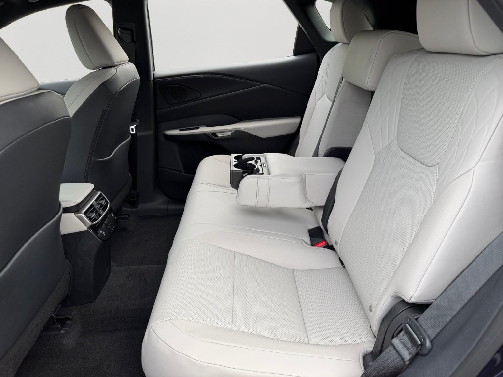Certified 2026 Lexus RX 350 Premium w/ Accessory Package (2T) AWD/4WD image 12