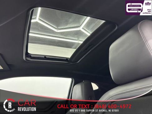 Used 2017 Chevrolet Camaro SS image 40