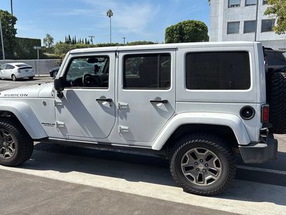 Used 2017 Jeep Wrangler Unlimited Rubicon w/ Connectivity Group