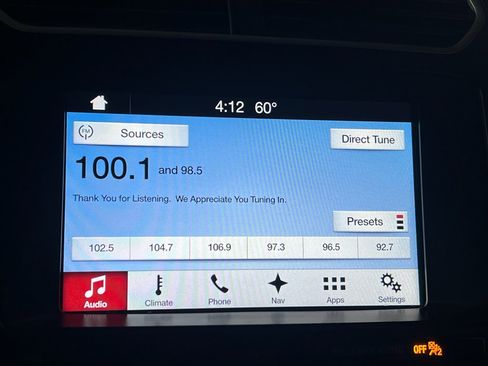 Used 2017 Ford Explorer XLT w/ Equipment Group 202A image 27