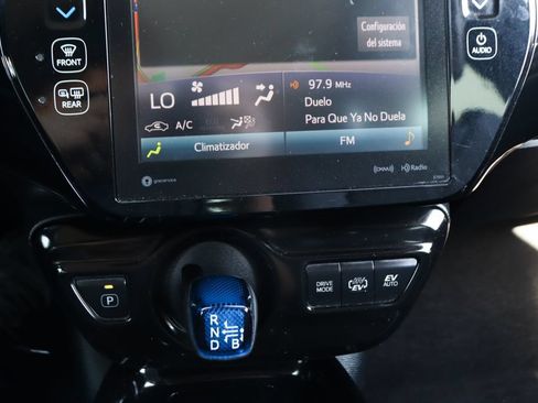 Used 2018 Toyota Prius Prime Premium w/ Carpet Mat Package FWD image 27