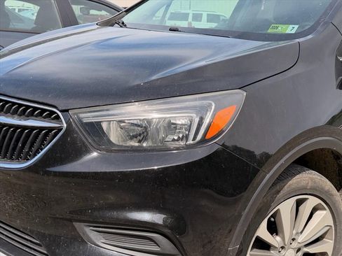 Used 2019 Buick Encore Preferred AWD/4WD image 4