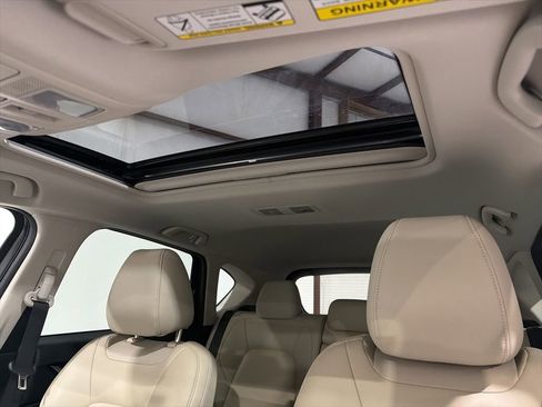 Used 2017 MAZDA CX-5 Touring w/ Preferred Equipment Package image 23