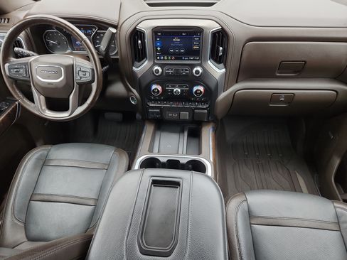 Used 2020 GMC Sierra 1500 Denali w/ Denali Ultimate Package AWD/4WD image 12