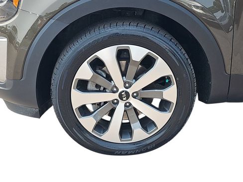 Used 2021 Kia Telluride EX w/ EX Premium Package FWD image 31