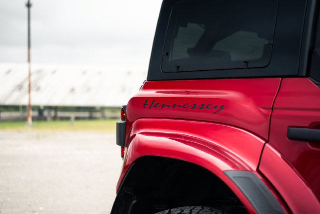 New 2026 Ford Bronco Raptor w/ Interior Carbon Fiber Pack AWD/4WD image 8