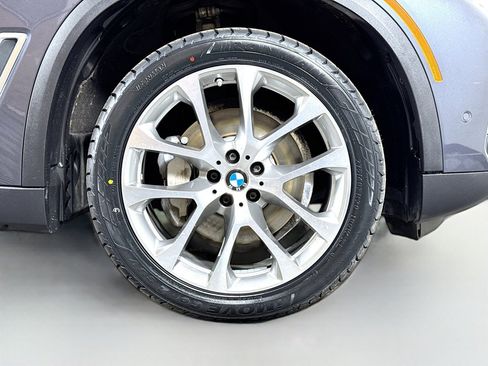 Used 2020 BMW X5 xDrive40i w/ Premium Package image 9