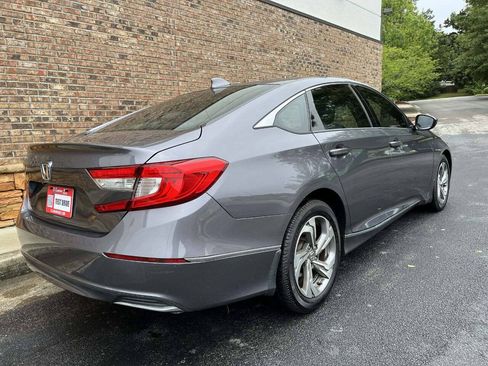 Used 2020 Honda Accord EX image 5