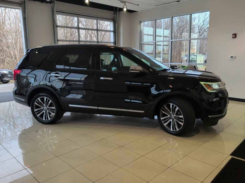 Used 2018 Ford Explorer Platinum AWD/4WD image 6