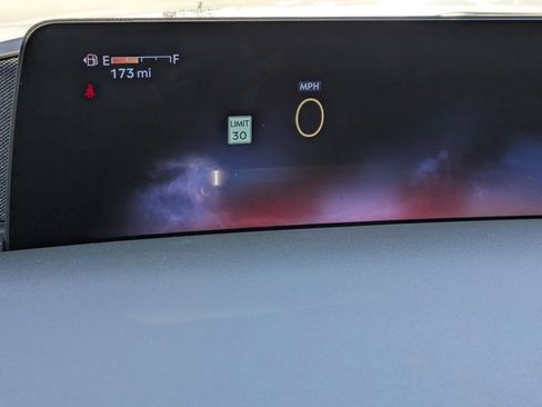 New 2025 Lincoln Navigator Reserve image 35