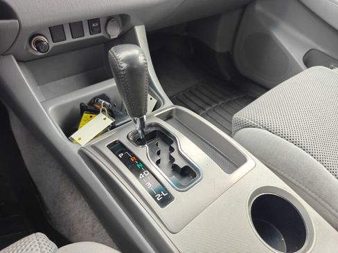 Used 2009 Toyota Tacoma 4x4 Access Cab V6 image 18