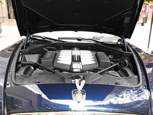 Used 2020 Rolls-Royce Dawn image 27