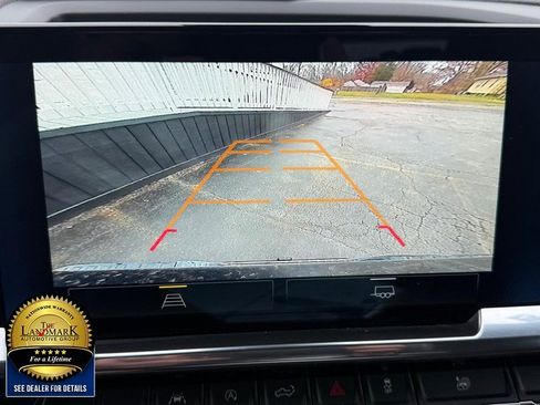 Used 2025 Chevrolet Silverado 1500 LT image 13