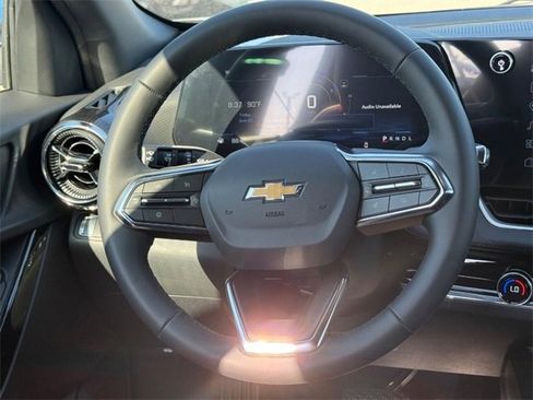 New 2026 Chevrolet Equinox LT w/ Convenience Package II image 7
