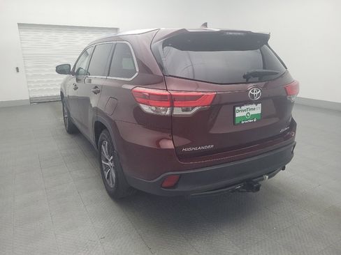 Used 2019 Toyota Highlander XLE image 5