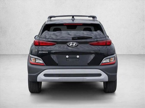 Used 2022 Hyundai Kona SEL FWD image 6