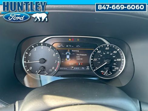 Used 2024 Nissan Frontier SL w/ Technology Package image 26