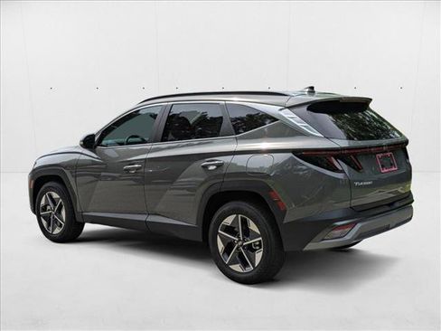 New 2025 Hyundai Tucson SEL image 9