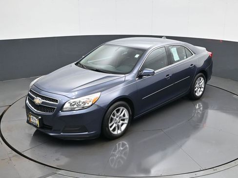 Used 2013 Chevrolet Malibu LT w/ Power Convenience Package image 13