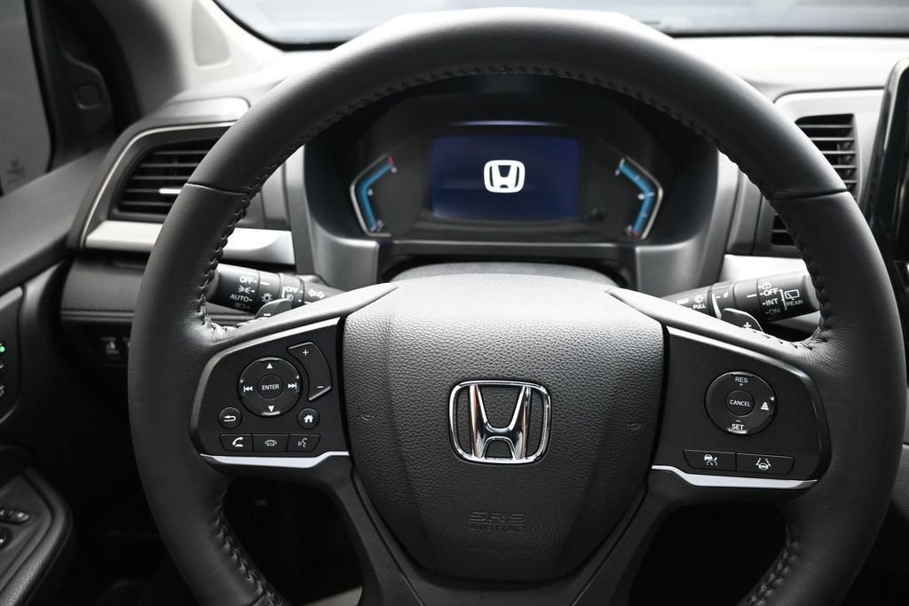 Used 2023 Honda Odyssey EX-L image 21